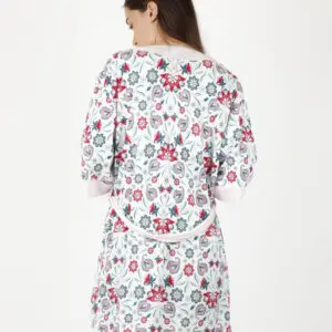 Elegante bata con estampado floral para mujer de manga larga