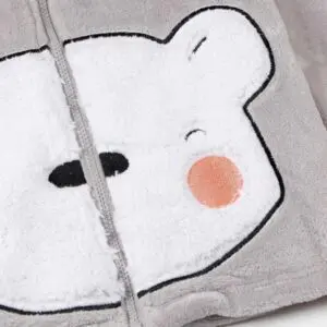 Batín de niña de invierno